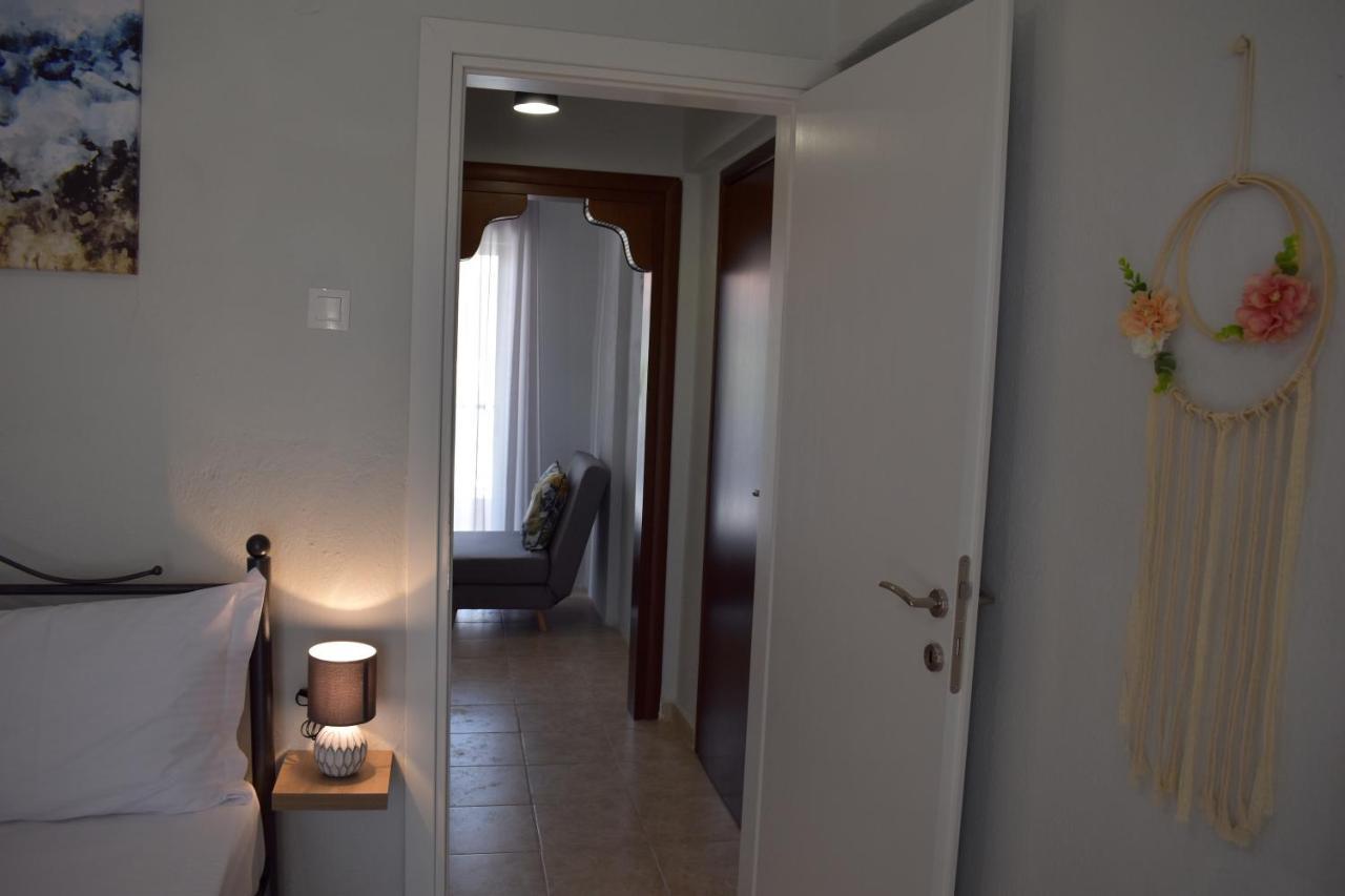 Aestas Vergia Apartments 2 Nea Kallikrateia Экстерьер фото