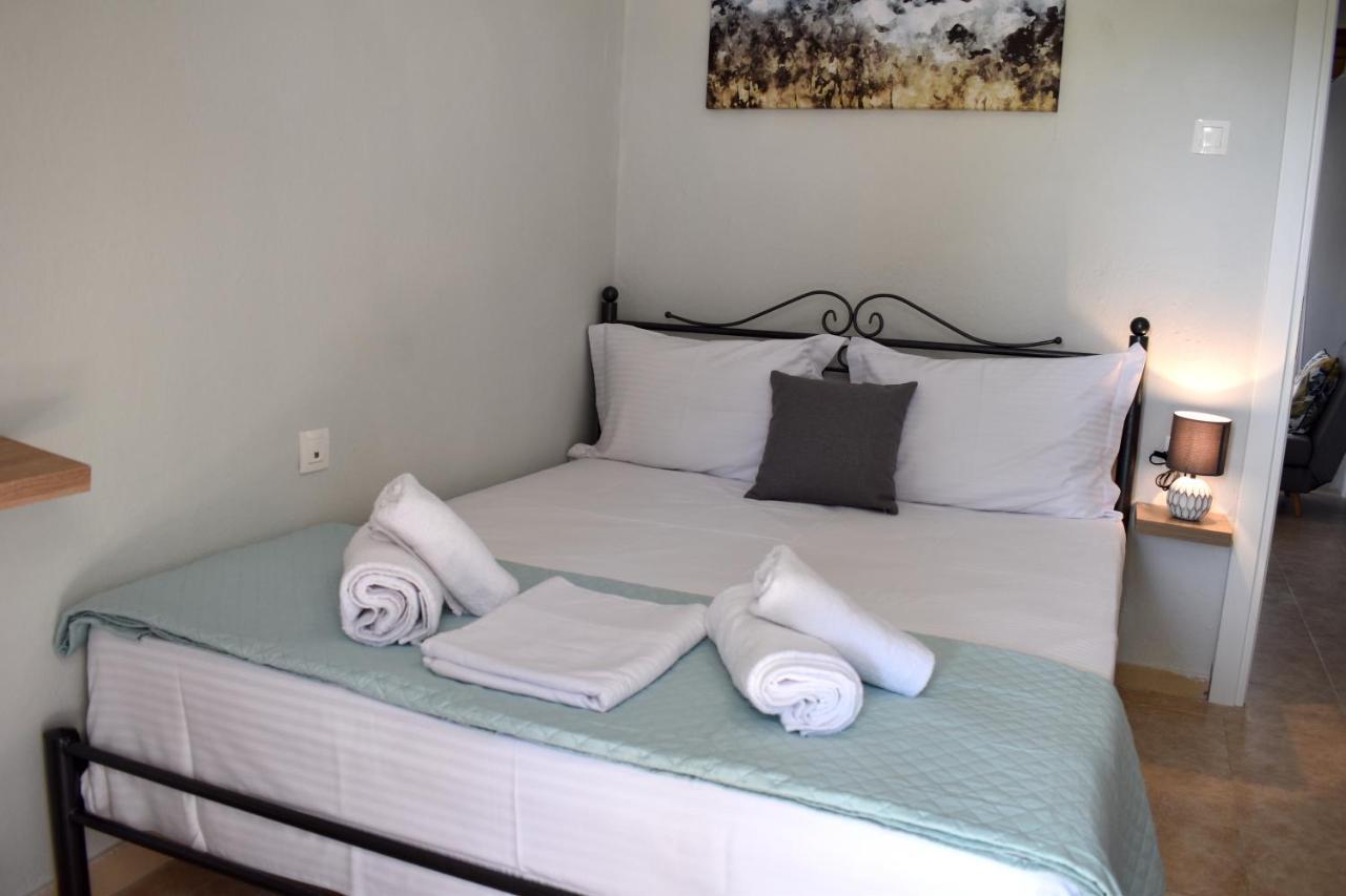 Aestas Vergia Apartments 2 Nea Kallikrateia Экстерьер фото