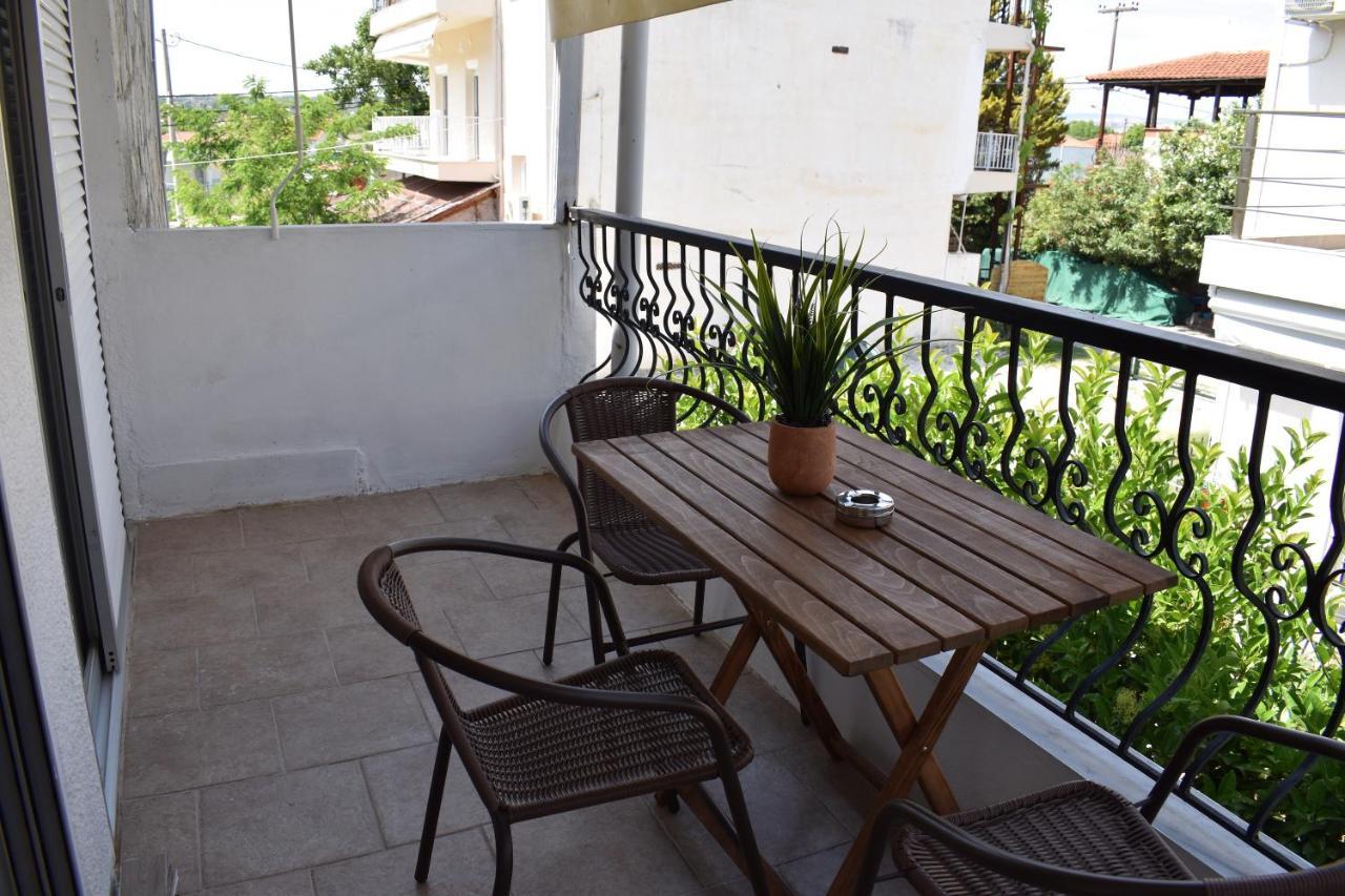 Aestas Vergia Apartments 2 Nea Kallikrateia Экстерьер фото