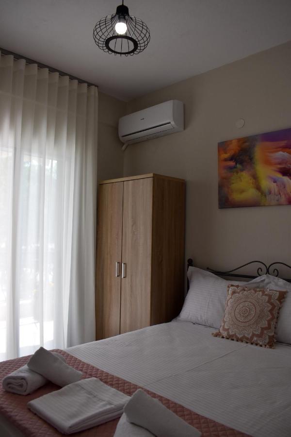 Aestas Vergia Apartments 2 Nea Kallikrateia Экстерьер фото
